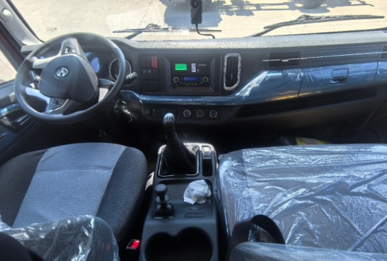 ���绪��HV3С����ƽ�����䳵_�峤9.5��ƽ�����䳵